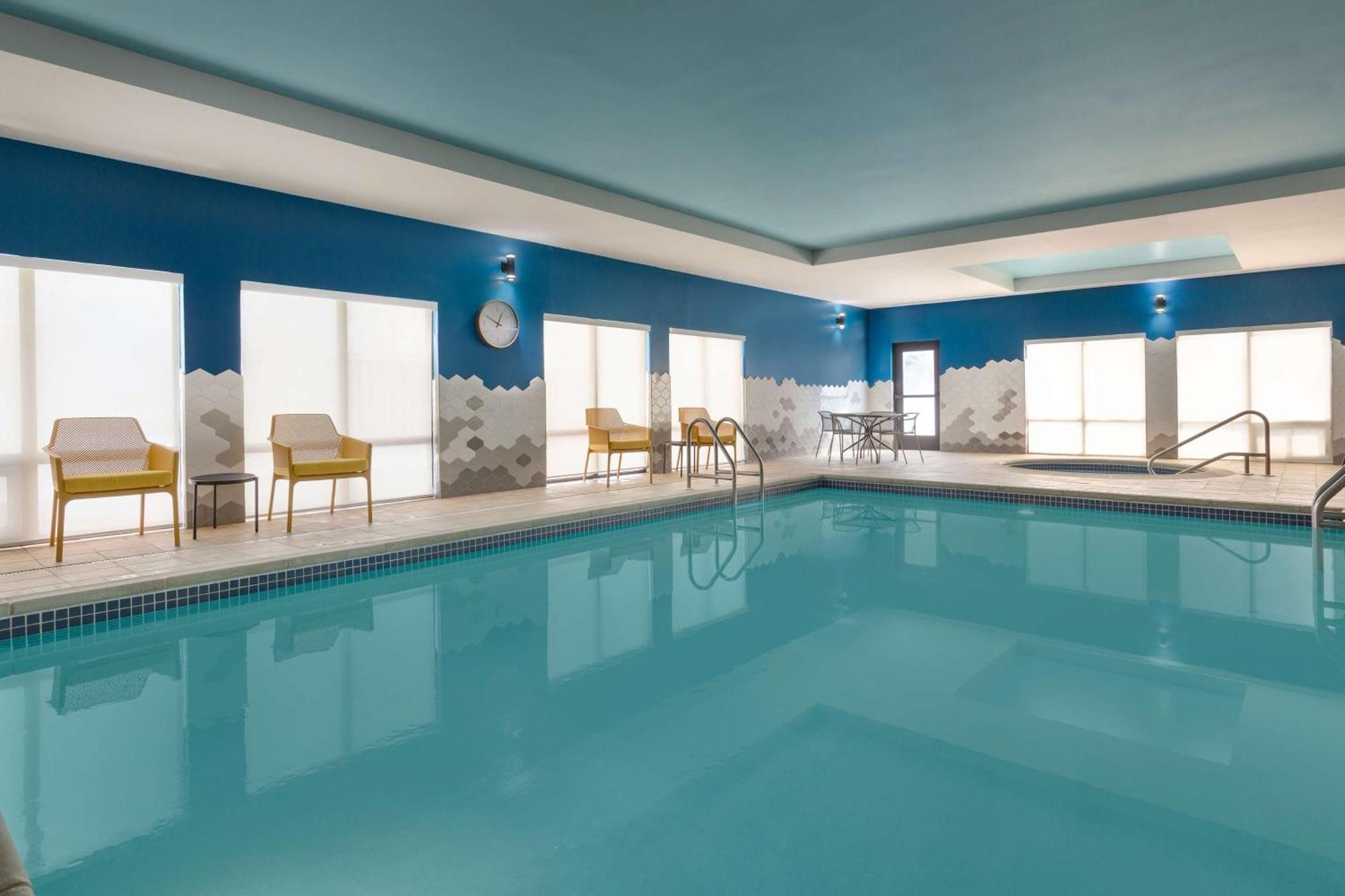 Hampton Inn By Hilton Napanee Greater Napanee Екстер'єр фото